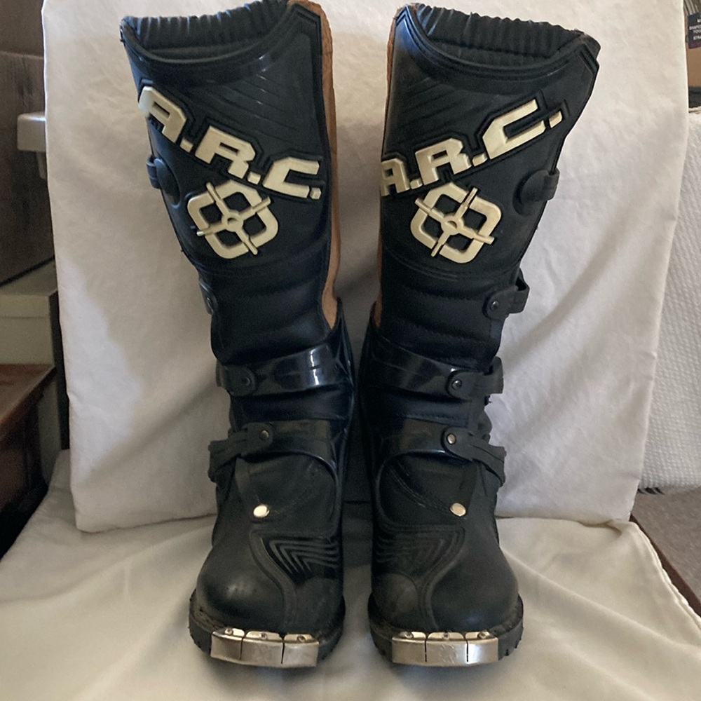 A.R.C. Corona Black Motorcycle/ATV Boots